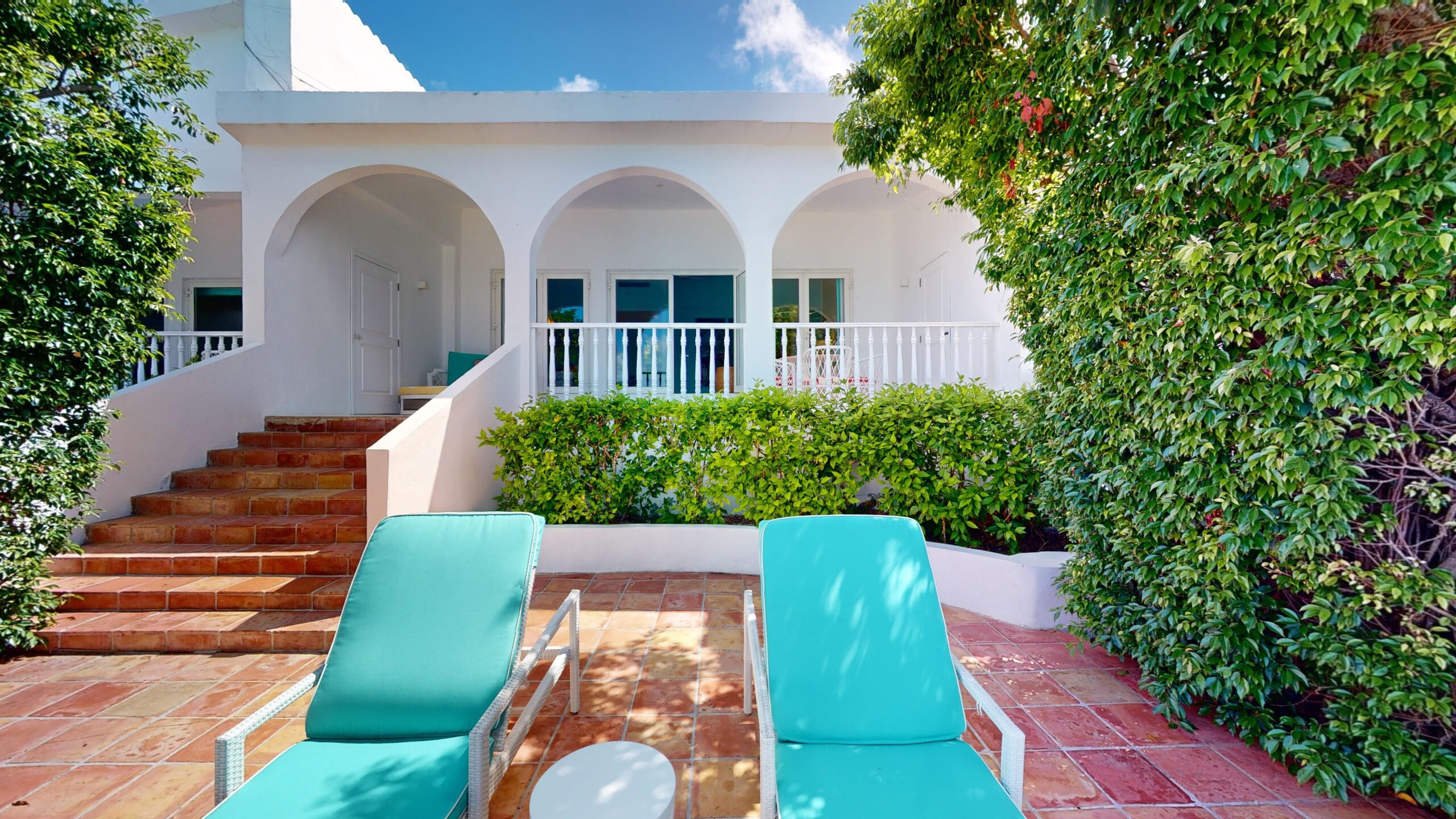 Oceanfront Junior Suite