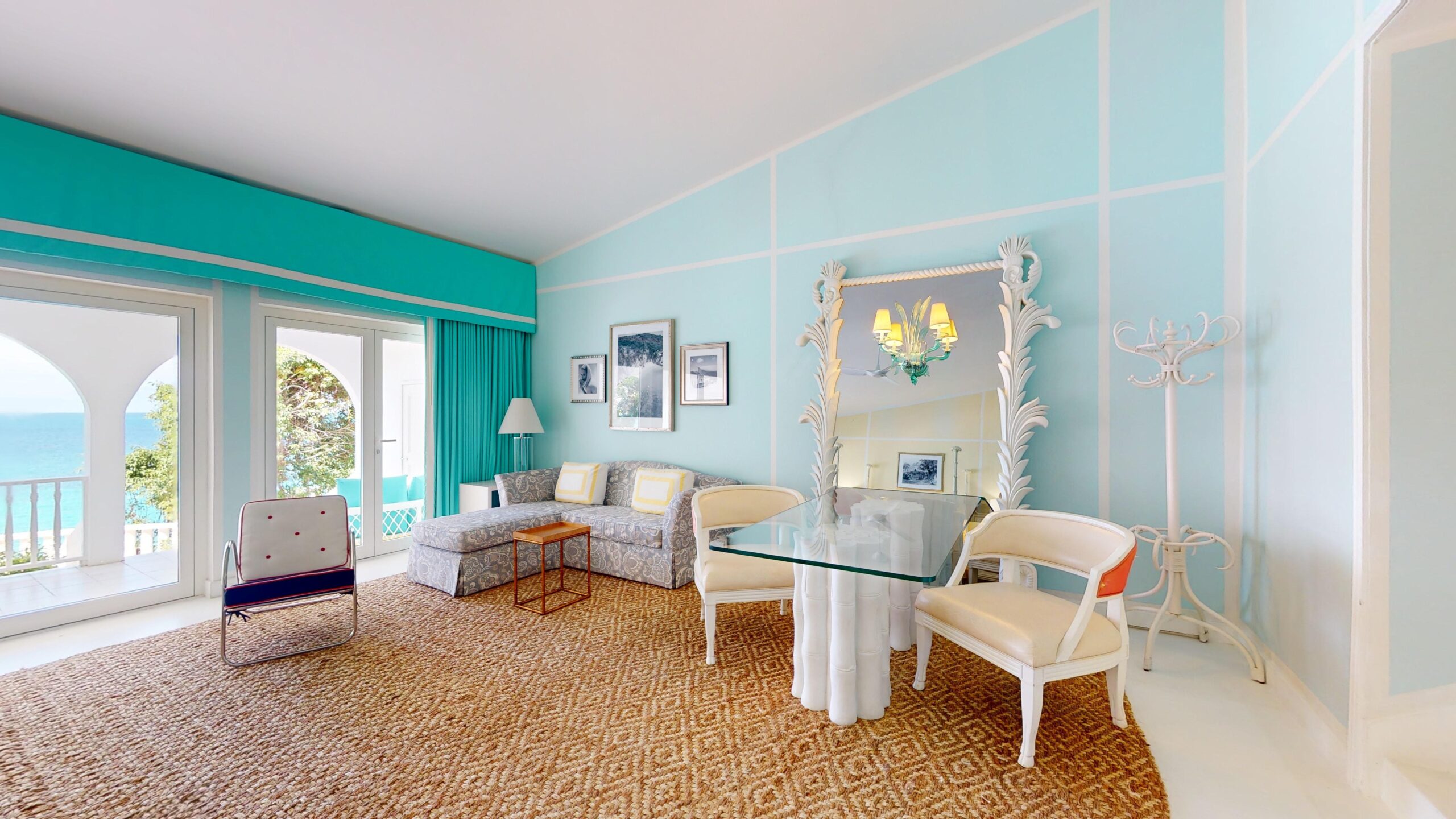 Oceanfront Junior Suite