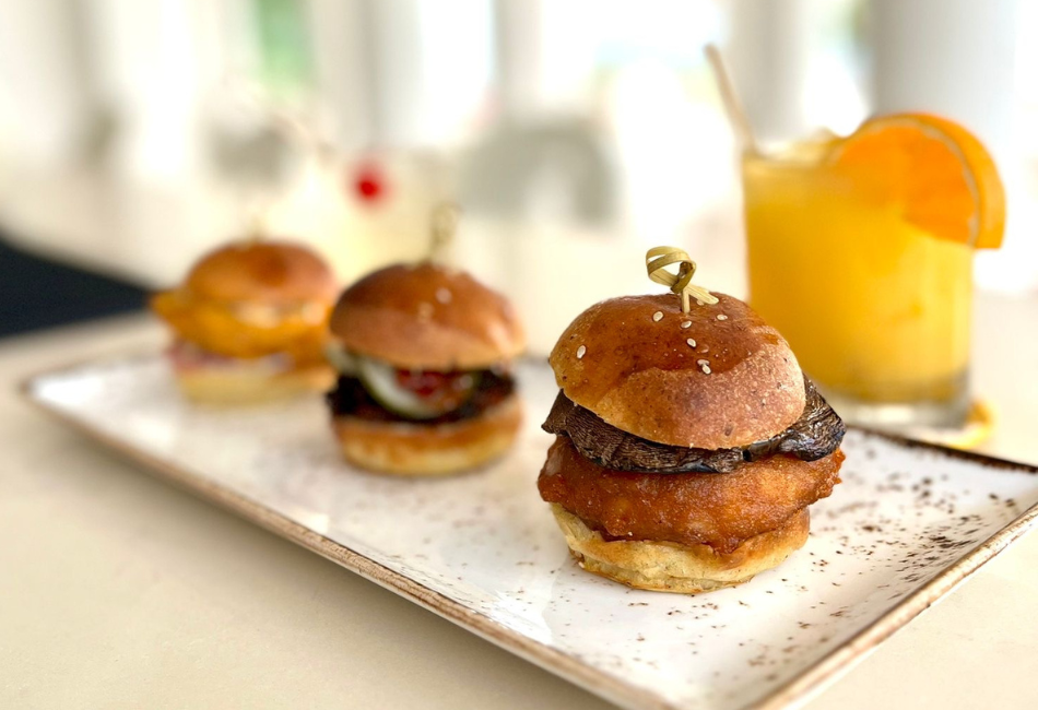 Sunset Sliders at Malliouhana