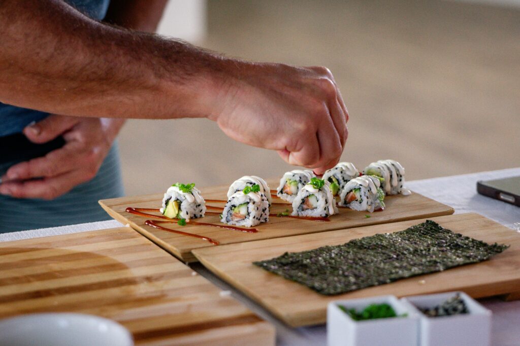 Sushi garnishing